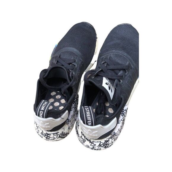 Adidas NMD R1 Black Graffiti Size 9.5 - Picture 10 of 13